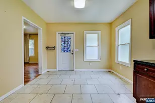 138 Hamburg Turnpike, Bloomingdale, NJ 07403 - Photo 9