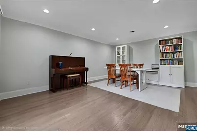 51 Burnwood Lane, Upper Saddle River, NJ 07458 - Photo 7