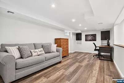 187 Kent Street, Hackensack, NJ 07601 - Photo 17