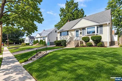 187 Kent Street, Hackensack, NJ 07601 - Photo 29