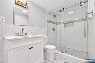187 Kent St, Hackensack, NJ 07601 - Photo 21