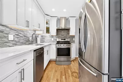 187 Kent Street, Hackensack, NJ 07601 - Photo 9