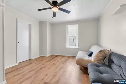 17 Railroad Avenue, Phillipsburg, NJ 08865 - Photo 15