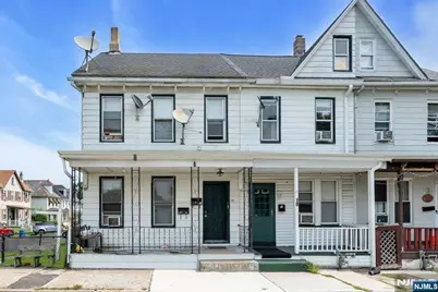 17 Railroad Avenue, Phillipsburg, NJ 08865 - Photo 1