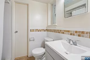 12 Mountain Ave 19, Montclair, NJ 07042 - Photo 19