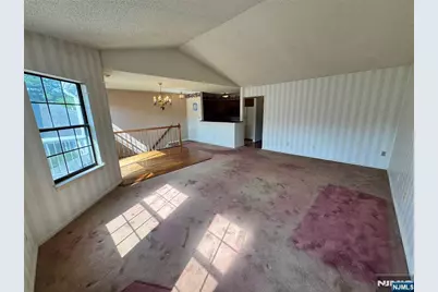 29 Krinsky Court, Mahwah, NJ 07430 - Photo 5