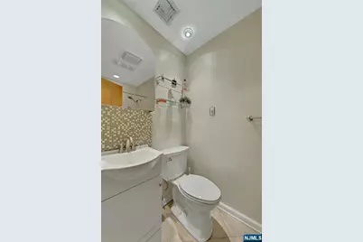 9039 Palisade Avenue 4 #4, North Bergen, NJ 07047 - Photo 13