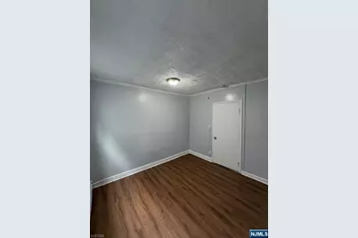 91 Lyons Avenue, Newark, NJ 07112 - Photo 5