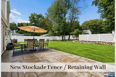 29 Lockwood Drive, Waldwick, NJ 07463 - Photo 17