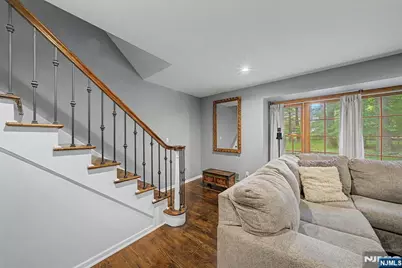 61 Heatherhill Lane, Woodcliff Lake, NJ 07677 - Photo 19