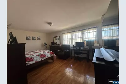 480 North Avenue 2nd Floor #2nd floor, Fort Lee, NJ 07024 - Photo 7