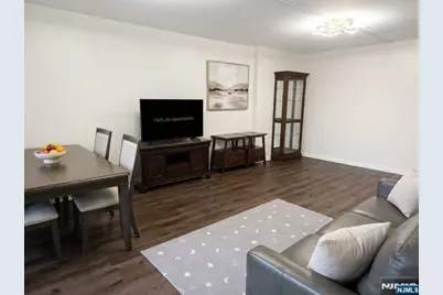 300 Winston, Cliffside Park, NJ 07010 - Photo 7
