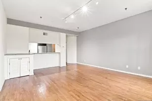227 Columbus Dr 214B, Jersey City, NJ 07302 - Photo 5