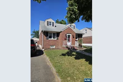 102 Oldis Street, Rochelle Park Township, NJ 07662 - Photo 1