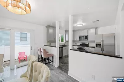 37 Hazelview Avenue, Clifton, NJ 07011 - Photo 21