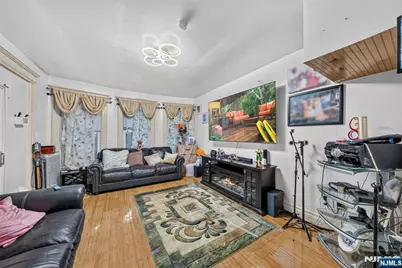 760-762 Parker Street, Newark, NJ 07104 - Photo 15