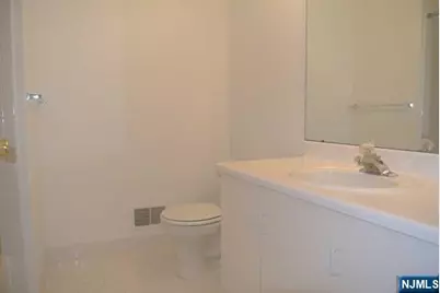 490 Green Mountain Road, Mahwah, NJ 07430 - Photo 13