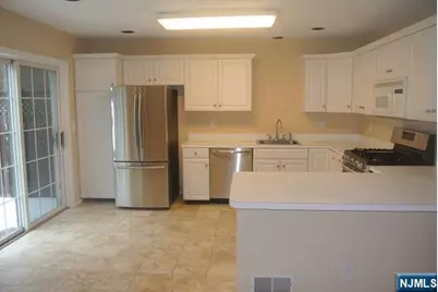 490 Green Mountain Road, Mahwah, NJ 07430 - Photo 3