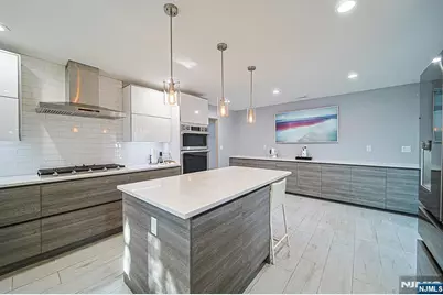 570 Grandview Terrace, Leonia, NJ 07605 - Photo 15