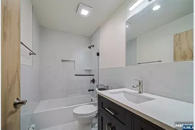 570 Grandview Terrace, Leonia, NJ 07605 - Photo 31
