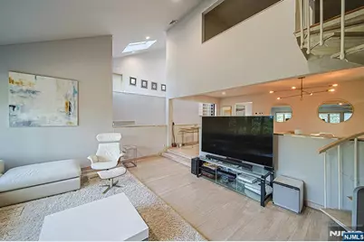 570 Grandview Terrace, Leonia, NJ 07605 - Photo 9