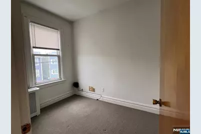 147 Terhune Avenue 2 #2, Jersey City, NJ 07305 - Photo 11