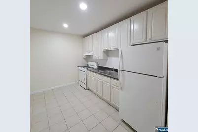 228 Orchard Street 1 #1, East Rutherford, NJ 07073 - Photo 3