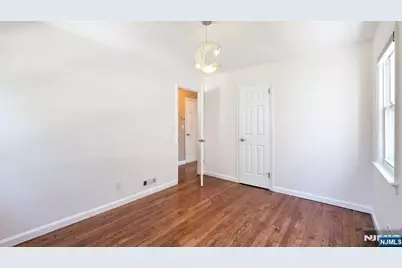 231 Linden Place, New Milford, NJ 07646 - Photo 15