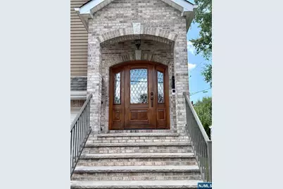 344 2nd Avenue, Lyndhurst Township, NJ 07071 - Photo 3