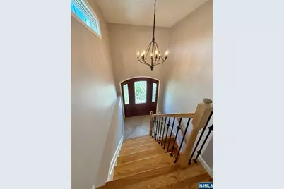 344 2nd Avenue, Lyndhurst Township, NJ 07071 - Photo 5