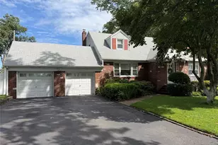 207 Graphic Blvd, Bergenfield, NJ 07621 - Photo 1