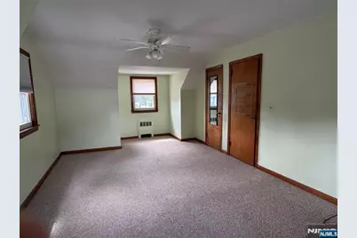 207 Graphic Boulevard, Bergenfield, NJ 07621 - Photo 11