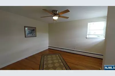 100 Clinton Place 2E #2E, Hackensack, NJ 07601 - Photo 5