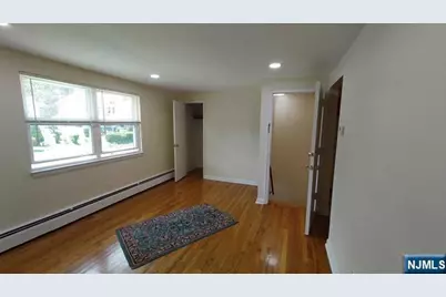 100 Clinton Place 2E #2E, Hackensack, NJ 07601 - Photo 3
