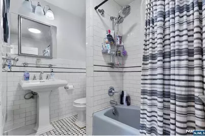330 Simons Avenue, Hackensack, NJ 07601 - Photo 35