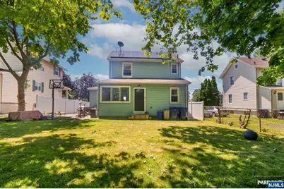 330 Simons Avenue, Hackensack, NJ 07601 - Photo 11