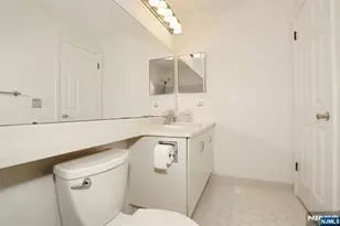 1273 Paddington Rd, Mahwah, NJ 07430 - Photo 29