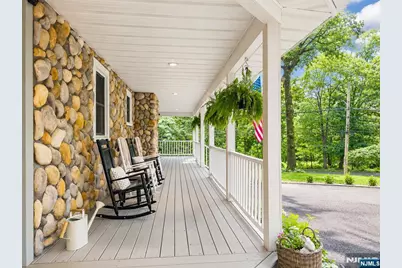 90 Highland Street, Park Ridge, NJ 07656 - Photo 5