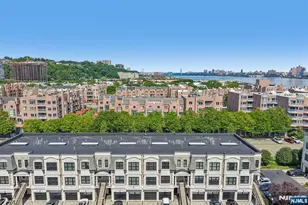 20 Marquis Ct, Edgewater, NJ 07020 - Photo 37