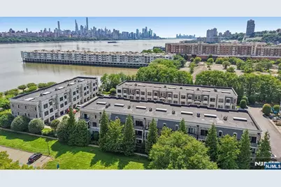 20 Marquis Court, Edgewater, NJ 07020 - Photo 41