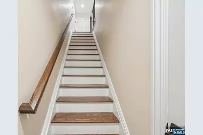 20 Marquis Court, Edgewater, NJ 07020 - Photo 27