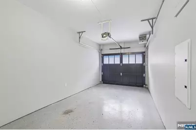 20 Marquis Court, Edgewater, NJ 07020 - Photo 29