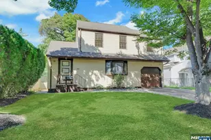 405 Terhune Ave, Paramus, NJ 07652 - Photo 1