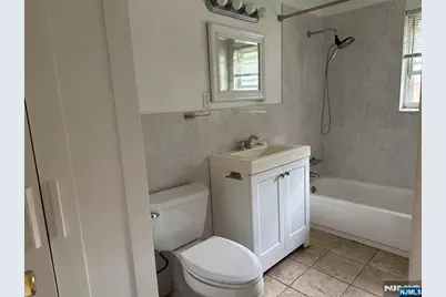 147 N Maple Avenue 3148 #3148, Park Ridge, NJ 07656 - Photo 13