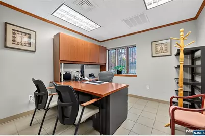 55 Paramus, Paramus, NJ 07652 - Photo 7