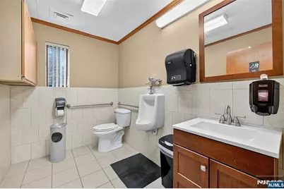 55 Paramus, Paramus, NJ 07652 - Photo 31
