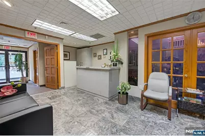 55 Paramus, Paramus, NJ 07652 - Photo 5