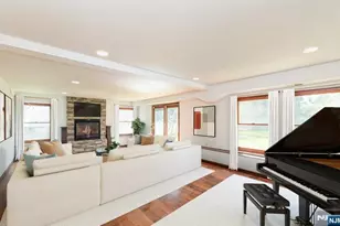 728 Prospect St, Glen Rock, NJ 07452 - Photo 3