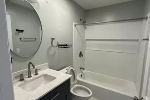 528 Chestnut Pl, Teaneck Township, NJ 07666 - Photo 3