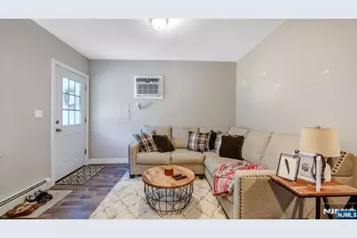 15 Grandview Avenue, Oakland, NJ 07436 - Photo 5